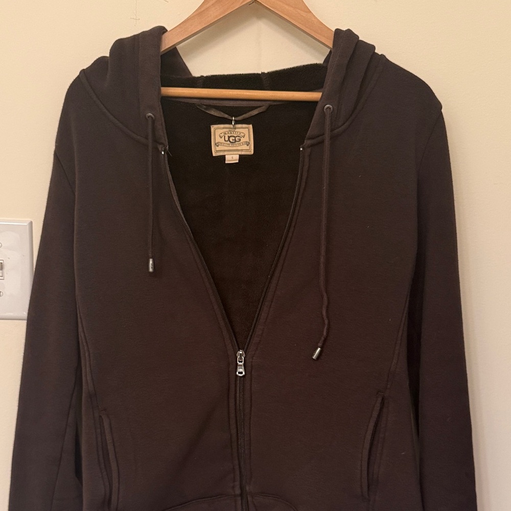 Ugg Fleece-lined women’s hoodie small